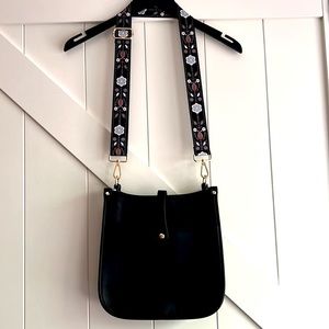 Crossbody bag